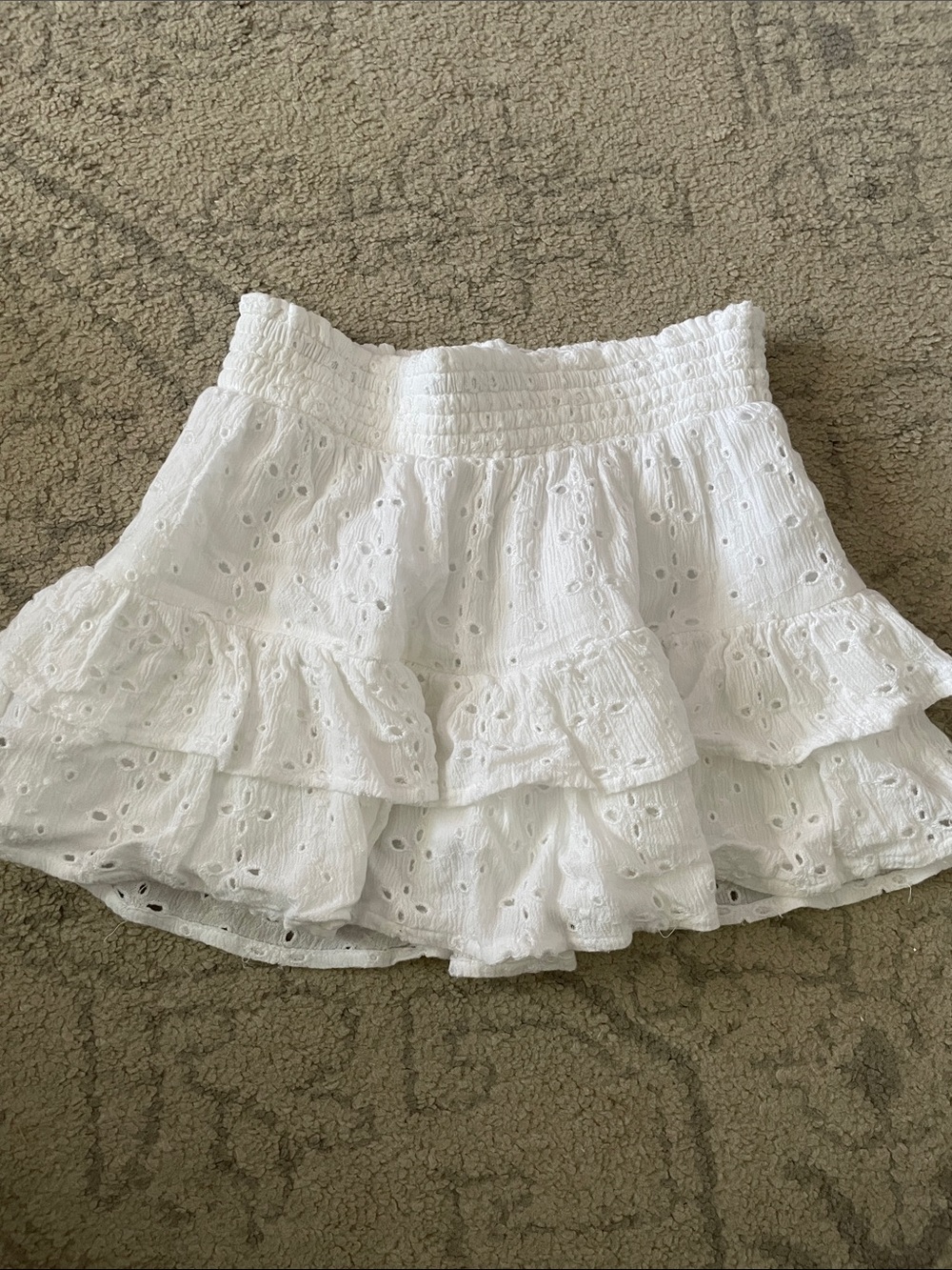crown & ivy White Eyelet Tiered Ruffle Skirt